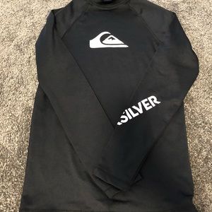 Boys quiksilver rash guard